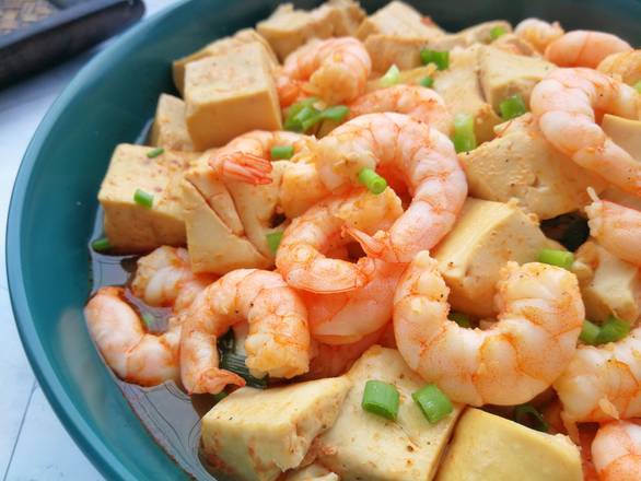 Braised Tofu with Shrimp -  虾仁烩豆腐
